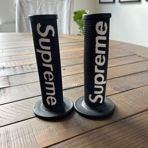 Supreme Fox Racing Grips